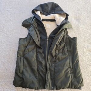 Liv & Piper Sherpa Lined Puffer Vest Green Hooded W/gray Interior Sz M Y2K